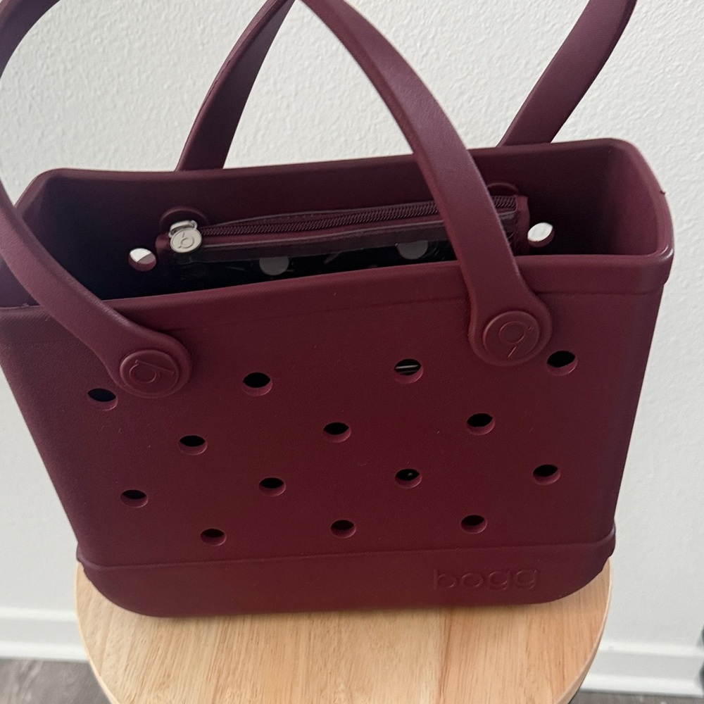 Bitty BOGG BAG Wine Color- BRAND NEW with tags! - Picture 4 of 11